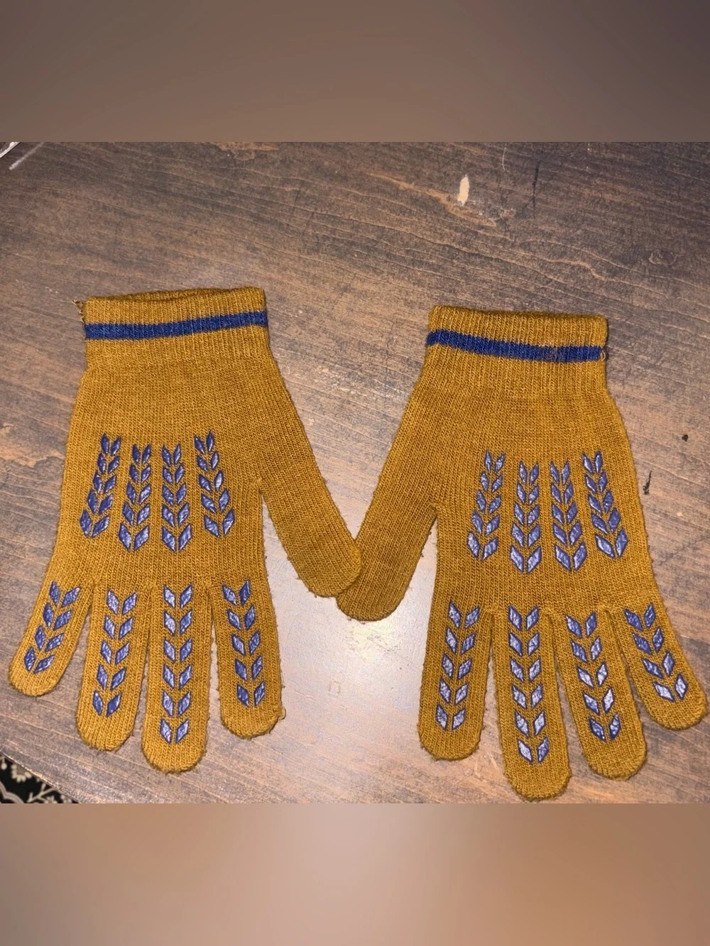 totes Mustard Knit Gloves with Blue Trim